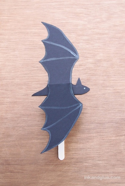 flappy bat kids craft for Halloween